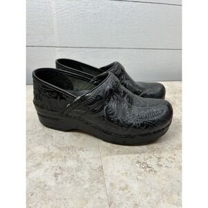 Dansko Professional Tooled Black Leather Clogs Women's Size 37 US 6.5